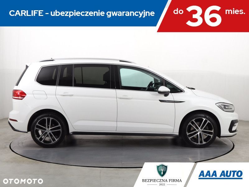 Volkswagen Touran - 8