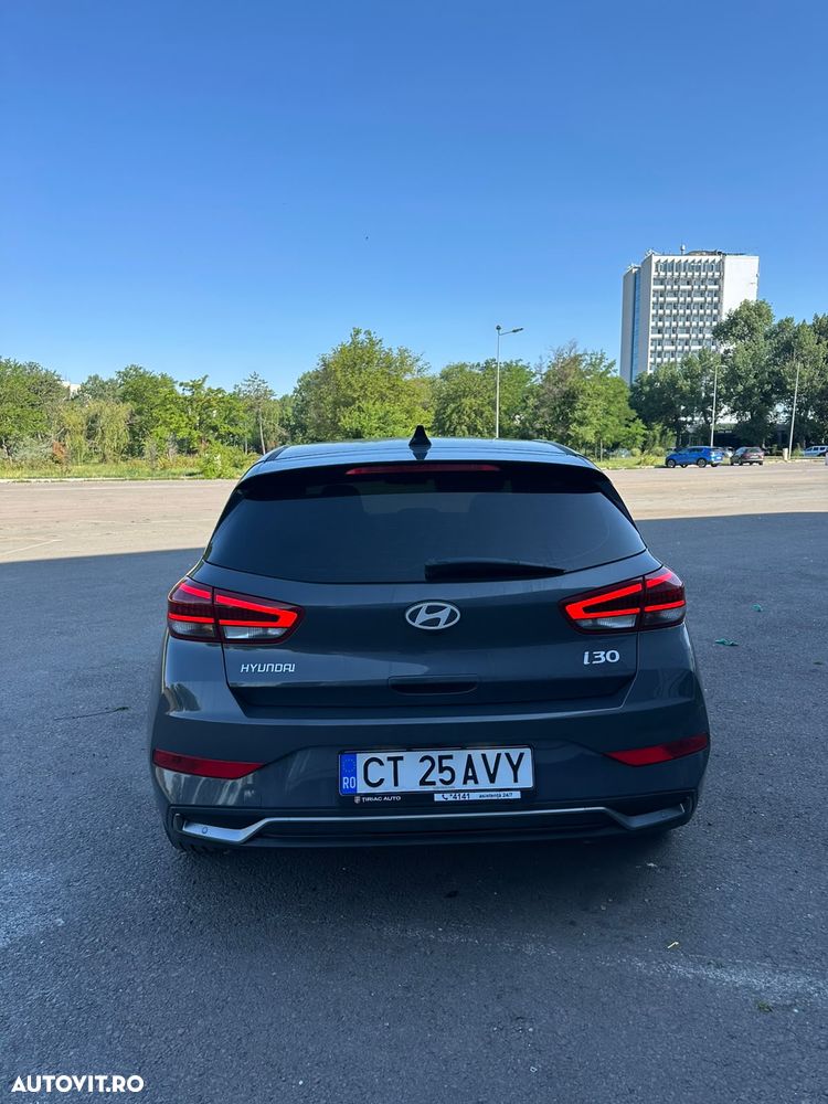 HYUNDAI i30 2025 — imagine 6
