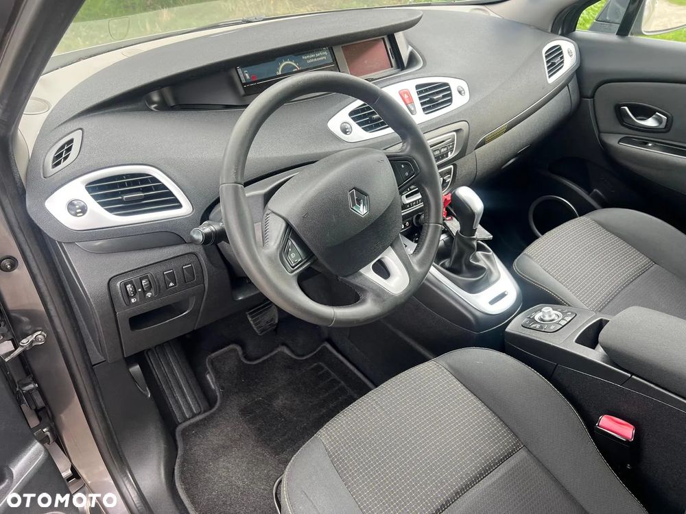 Renault Scenic - 7