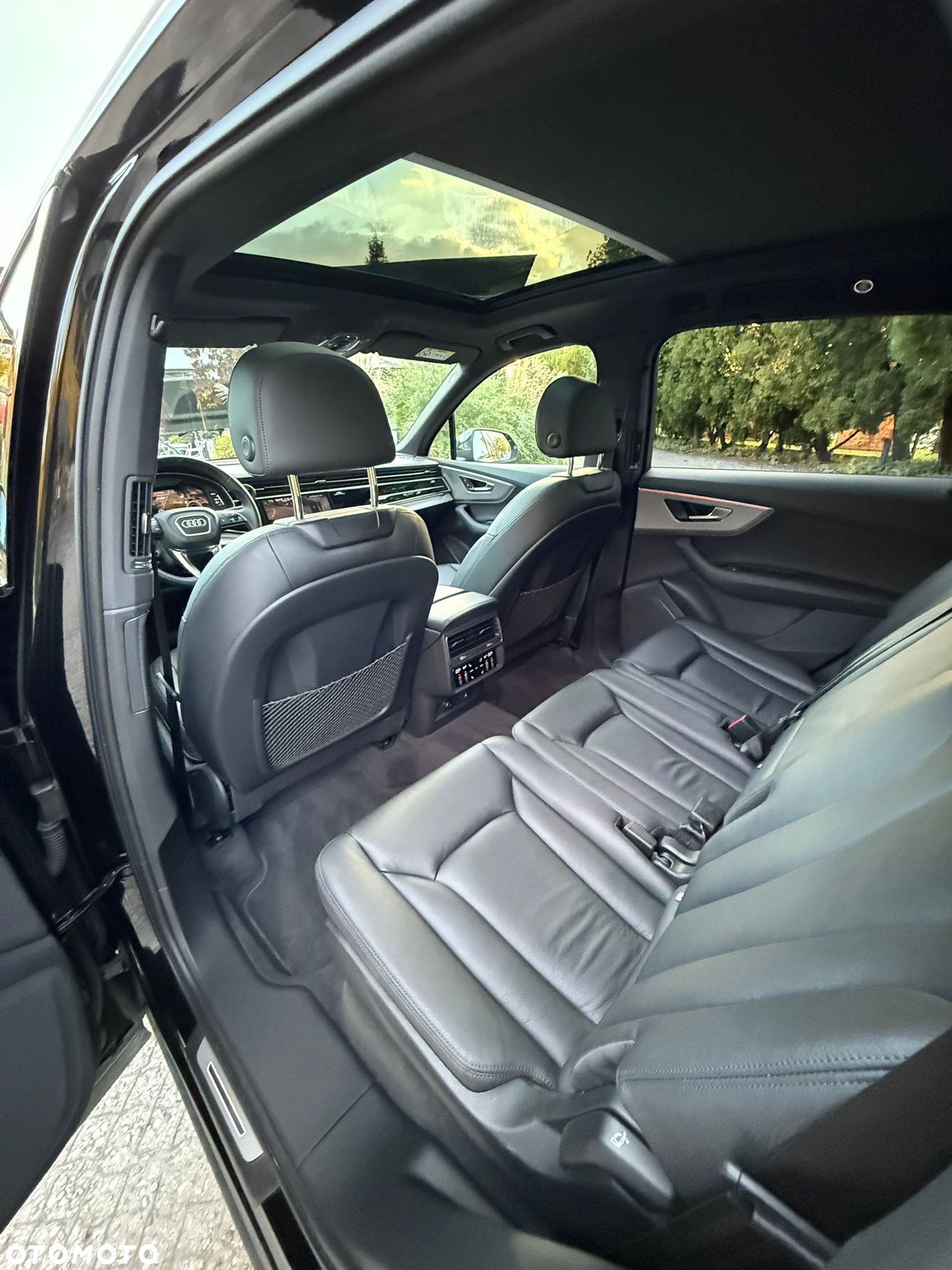 Audi Q7 - 6