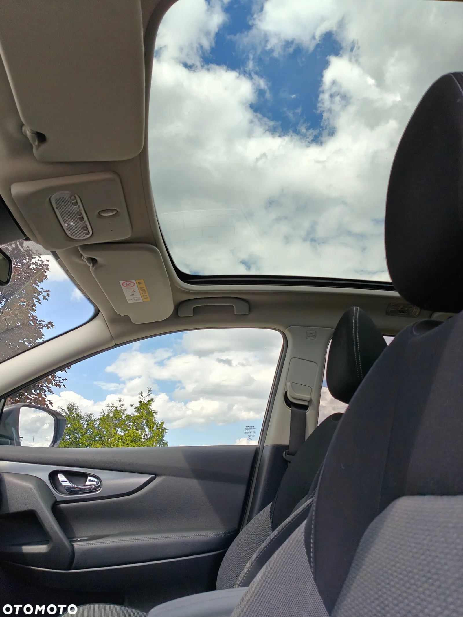 Nissan Qashqai 1.3 DIG-T N-Connecta - 16