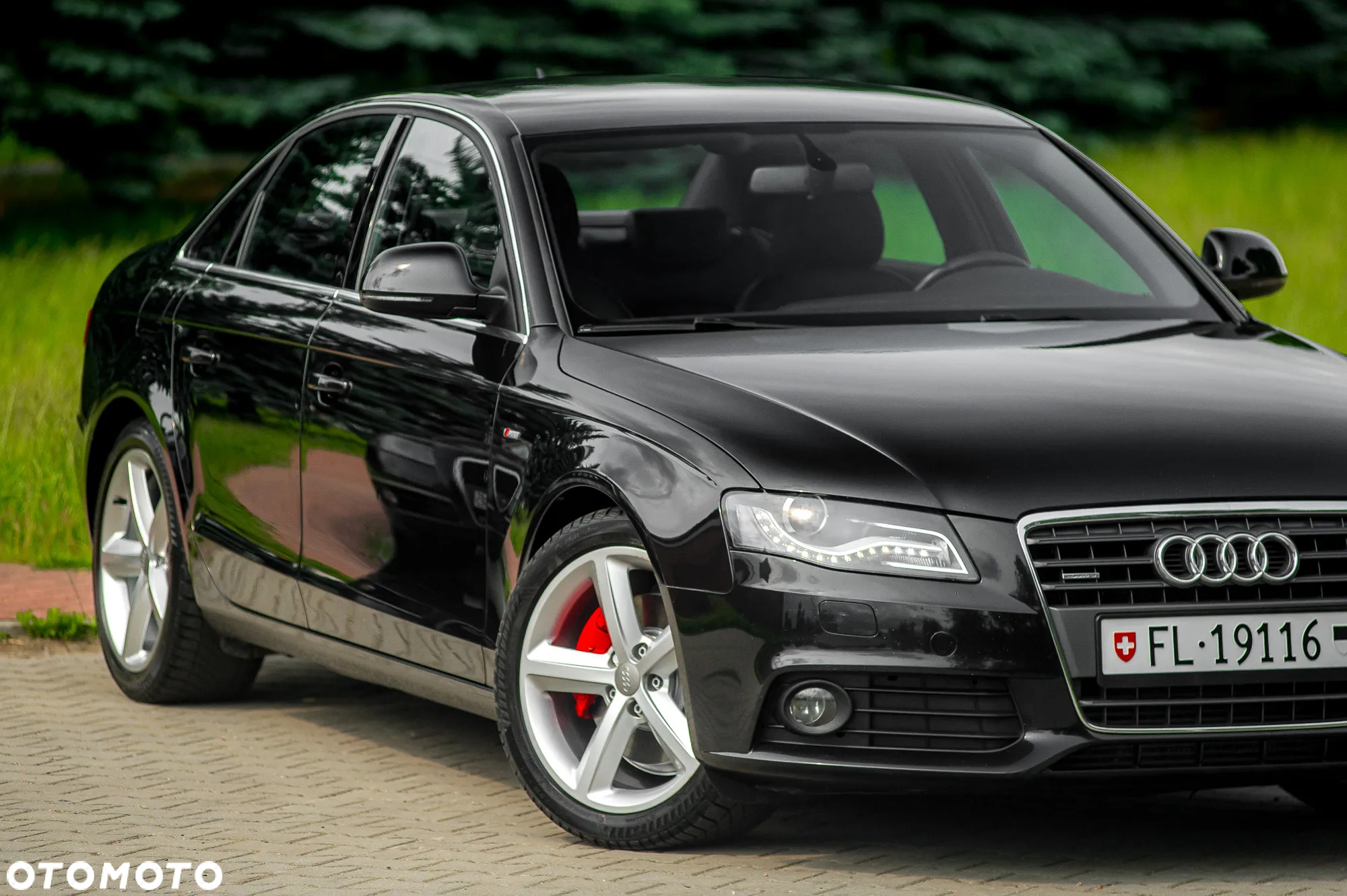 Audi A4 2.0 TFSI quattro S tronic S line Sportpaket - 2