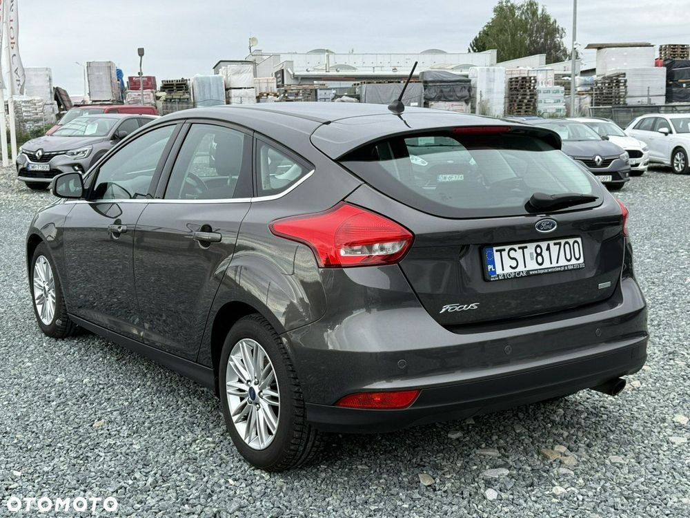 Ford Focus - 6