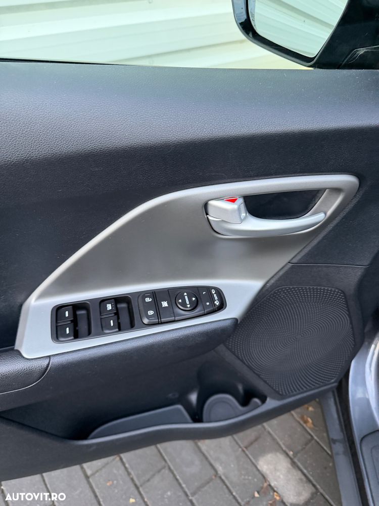 Kia Niro 1.6 GDI HEV 2WD OPF Aut. Spirit - 14