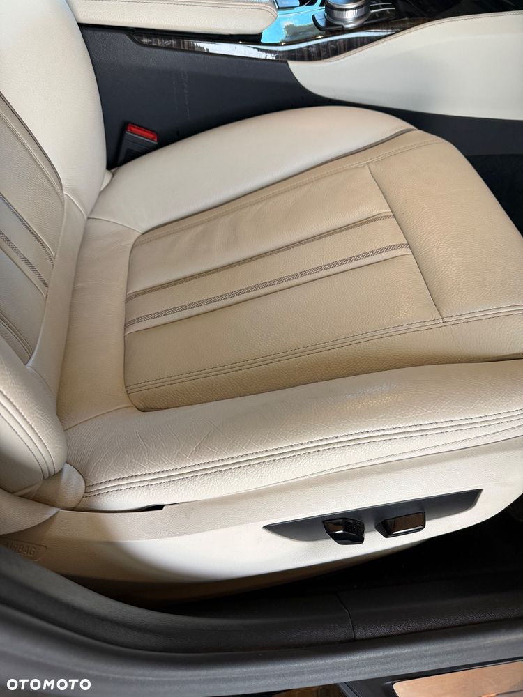 BMW Seria 5 530e iPerformance Luxury Line - 25