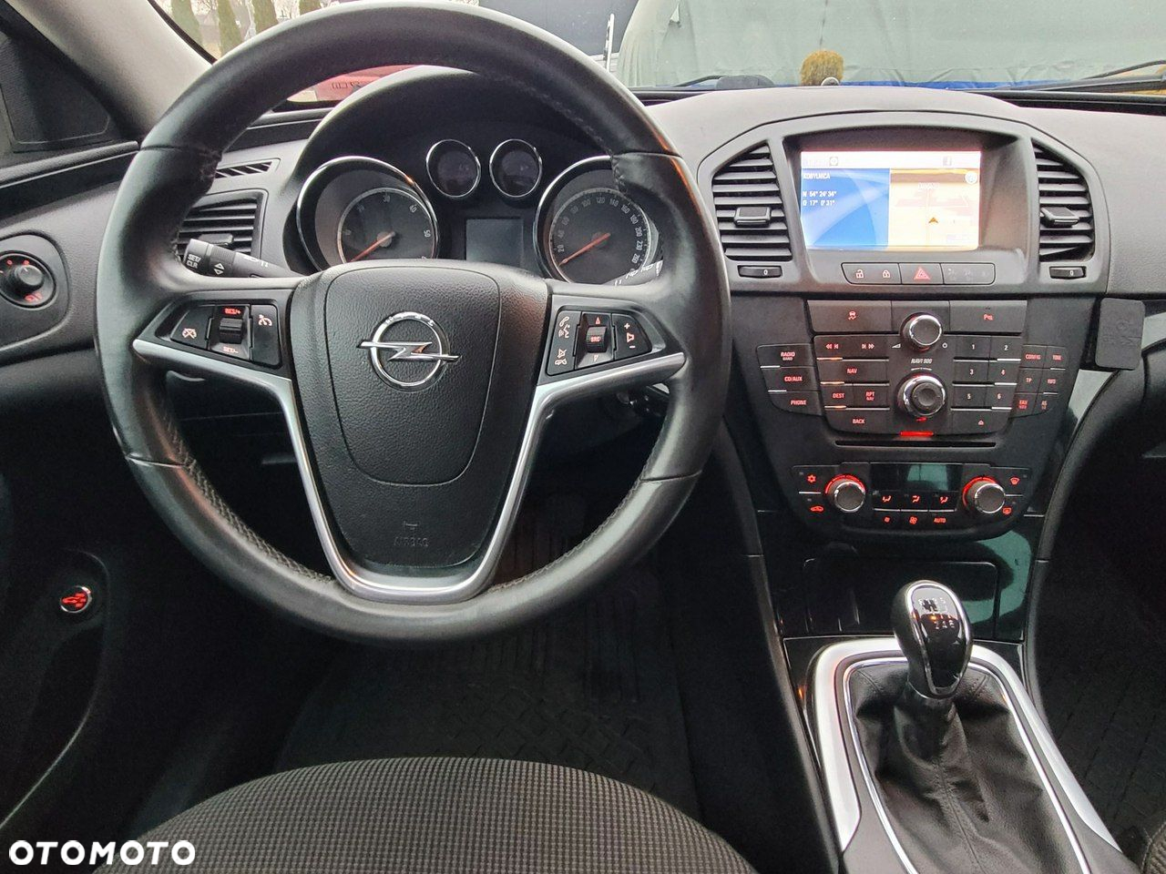 Opel Insignia - 31
