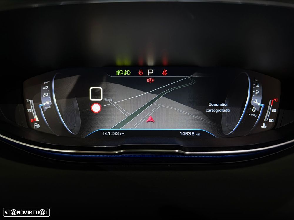 Peugeot 5008 1.5 BlueHDi Allure Pack EAT8 - 20