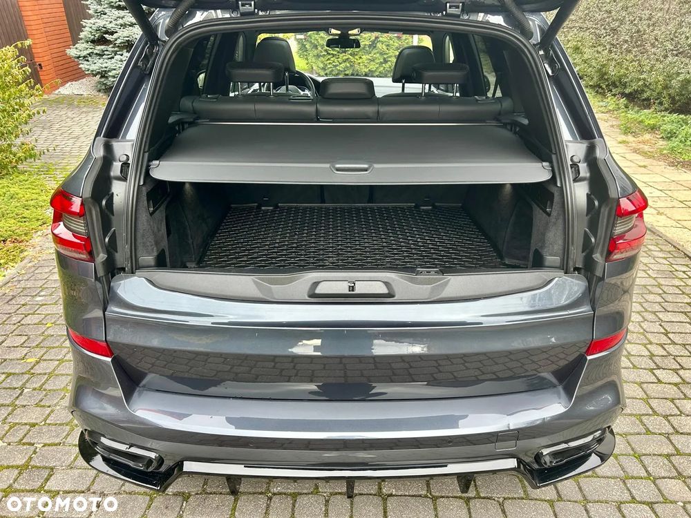 BMW X5 xDrive45e - 17