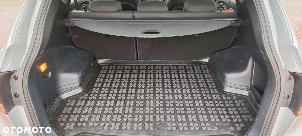 Hyundai ix35 - 30