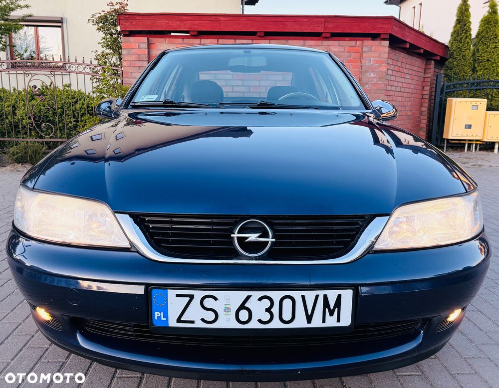 Opel Vectra 1.8 CD - 8