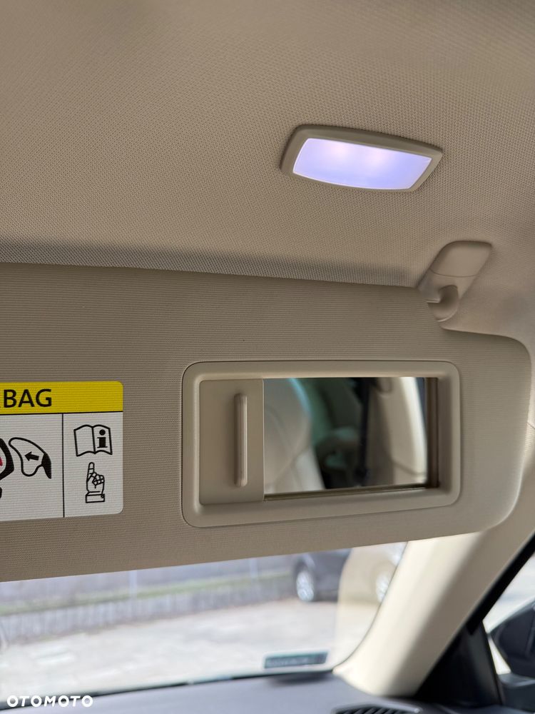 Skoda Superb 2.0 TSI L&K DSG - 36