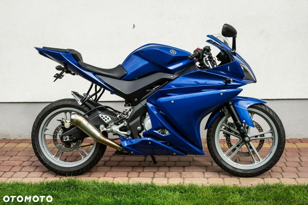 Yamaha YZF - 2