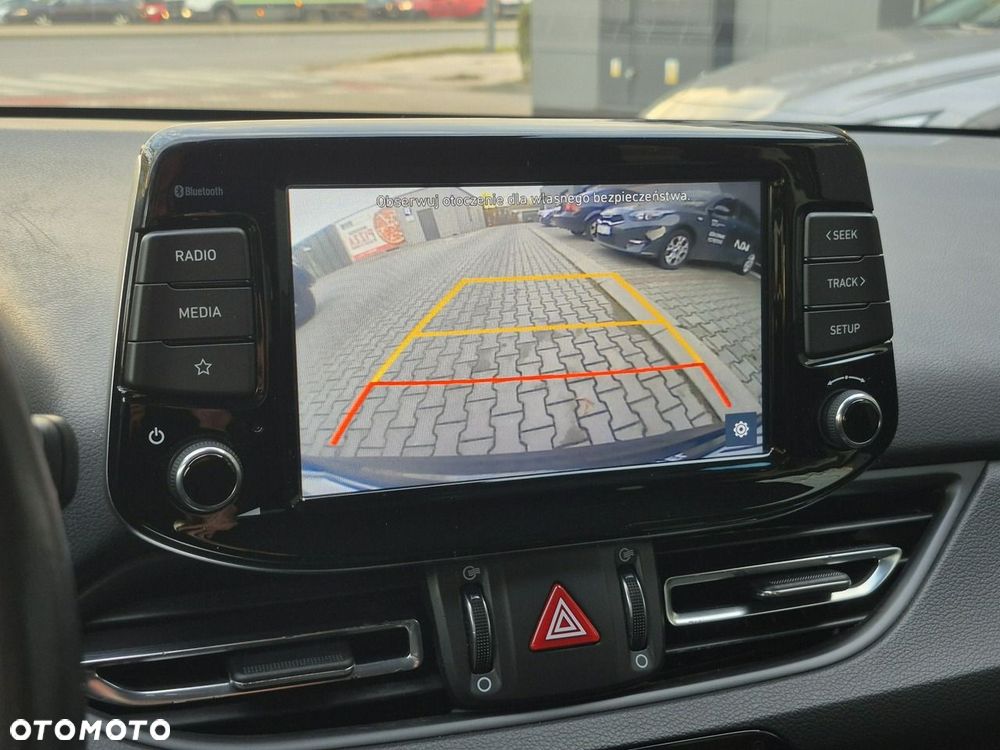 Hyundai i30 1.5 T-GDI 48V Smart - 32