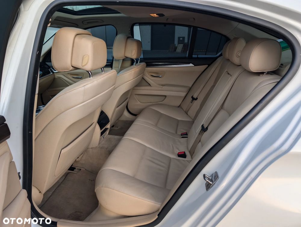 BMW Seria 5 - 27