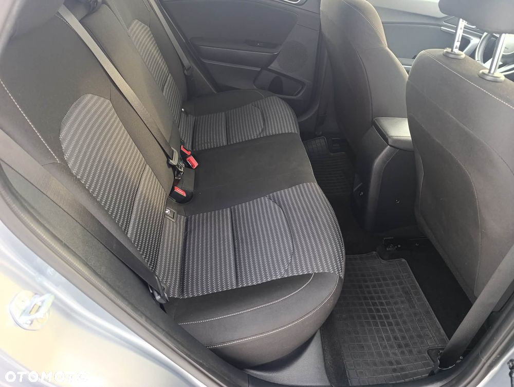 Kia XCeed 1.5 T-GDI M DCT - 11