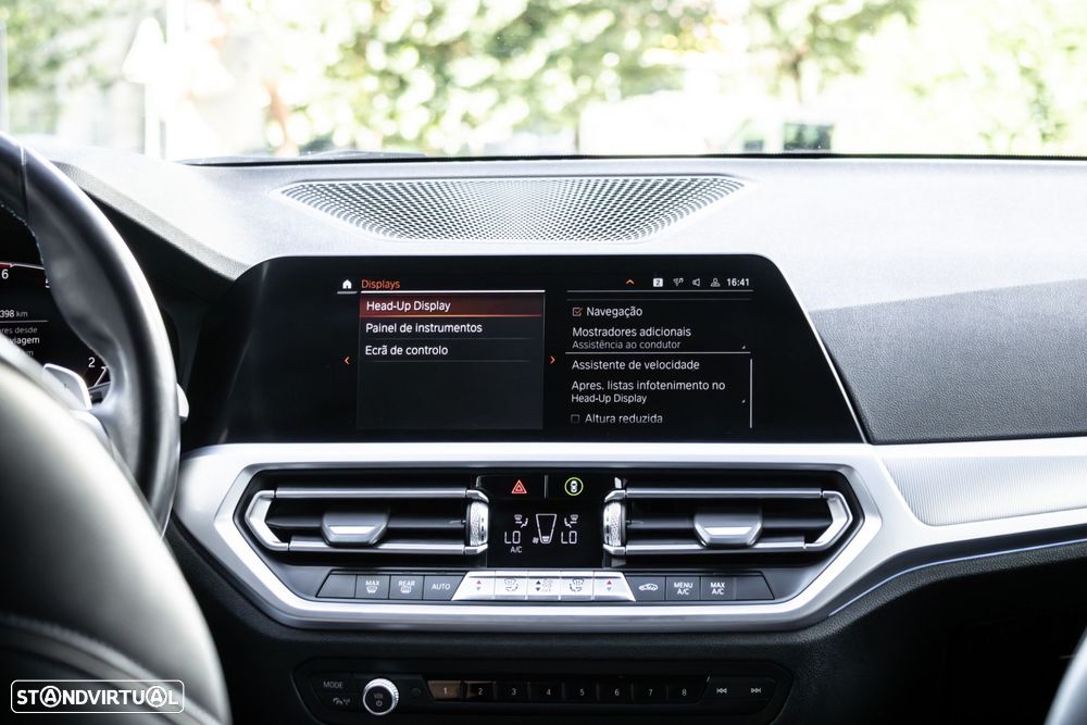 BMW 330 e Pack M Auto - 43