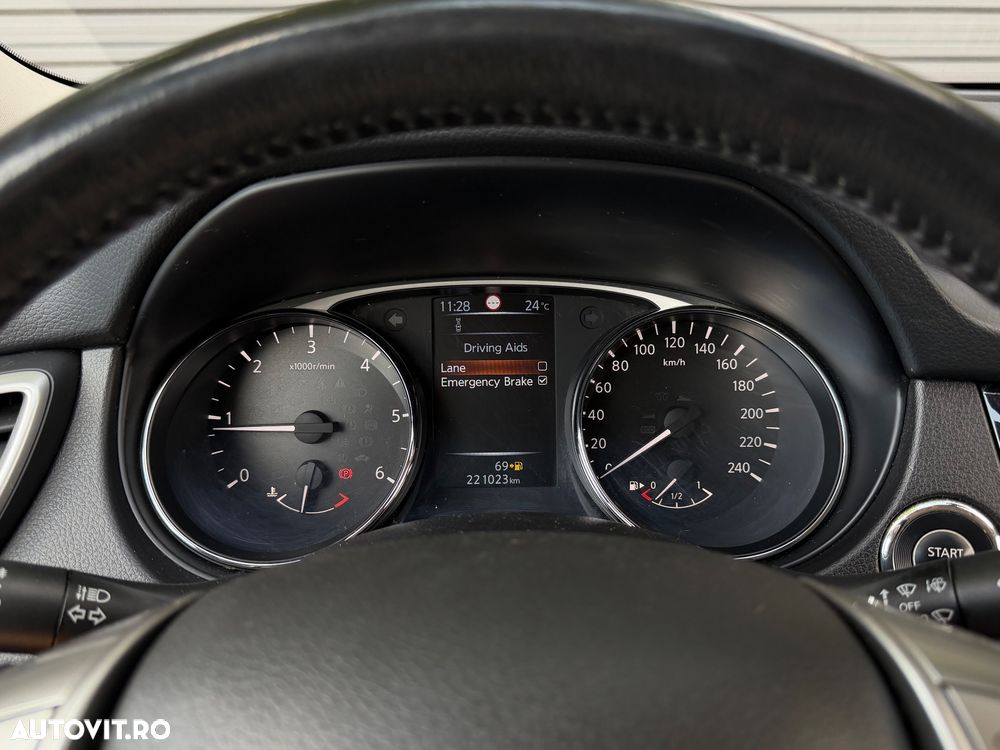 Nissan X-Trail 1.6 dCi N-Connecta - 22
