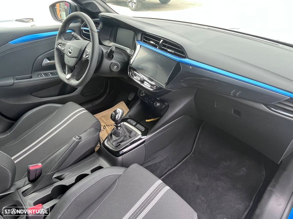 Opel Corsa 1.2 T Yes - 6