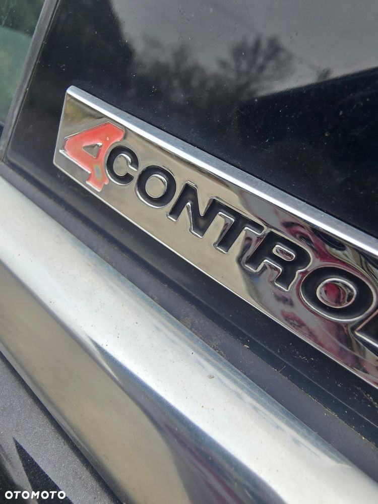 Renault Laguna 2.0 DCi GT 4WS - 6