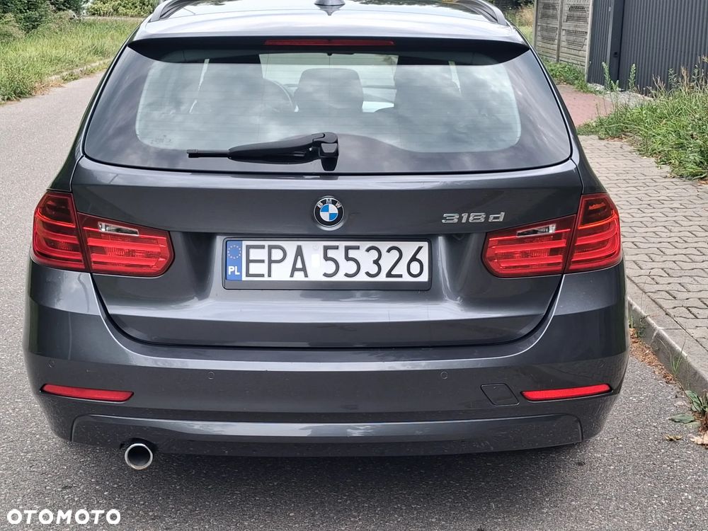 BMW Seria 3 318d DPF - 5