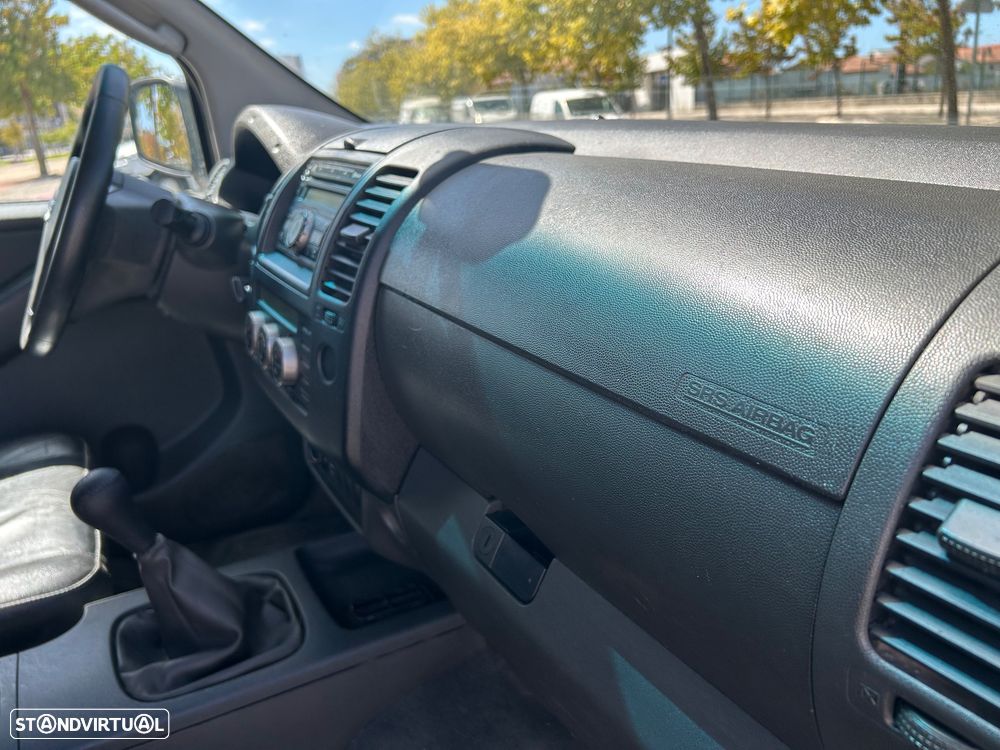 Nissan Navara 2.5 Dci Elegance - 10