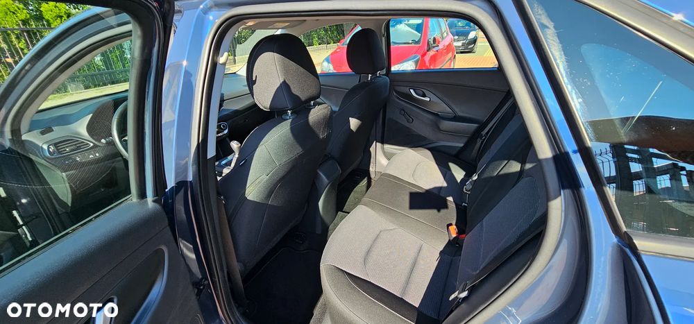 Hyundai i30 1.4 Passion - 22