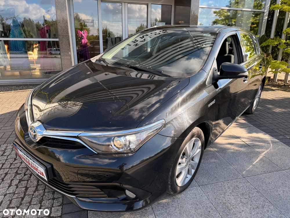 Toyota Auris 1.8 HSD Prestige NAVI - 25