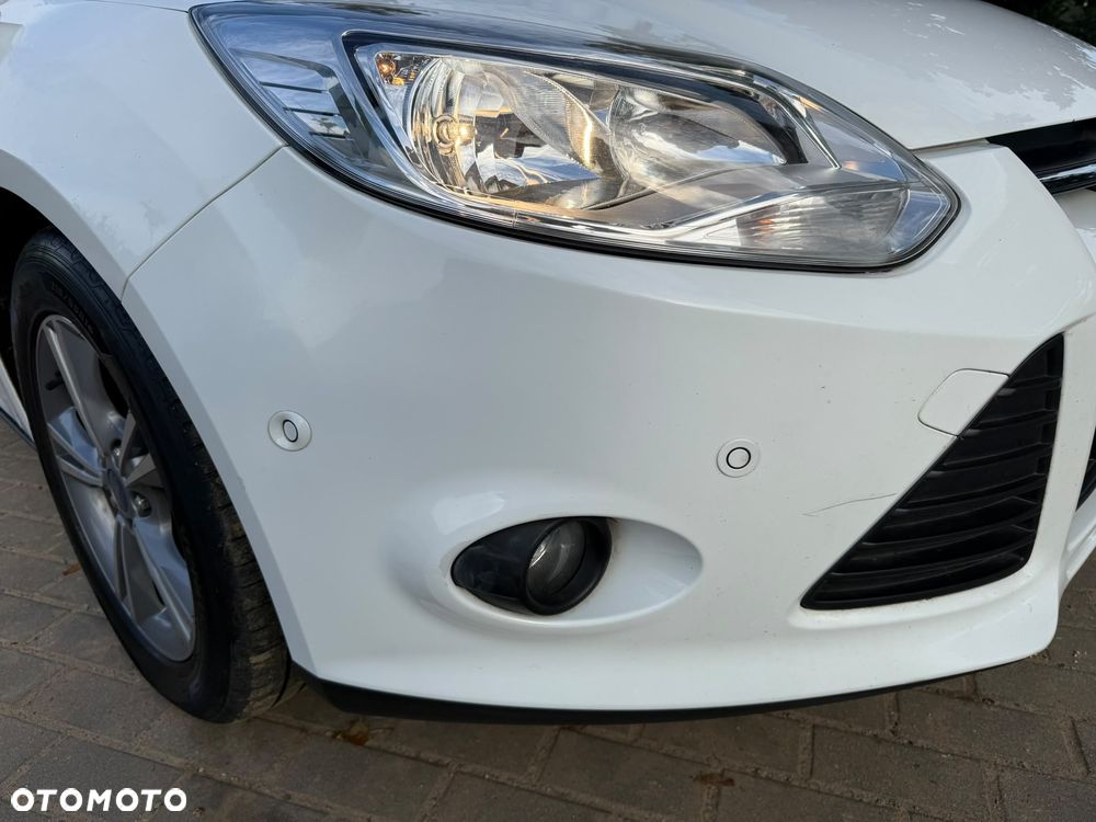 Ford Focus 1.0 EcoBoost Titanium - 12