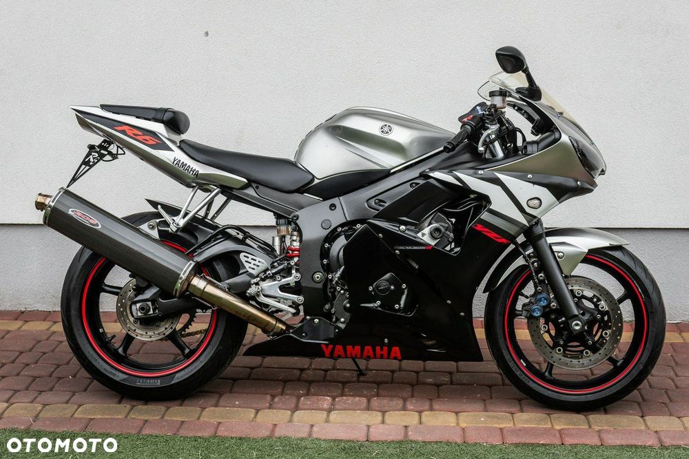 Yamaha R6 - 2