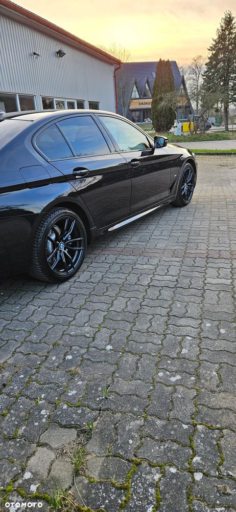 BMW Seria 5 520d xDrive M Sport sport - 8
