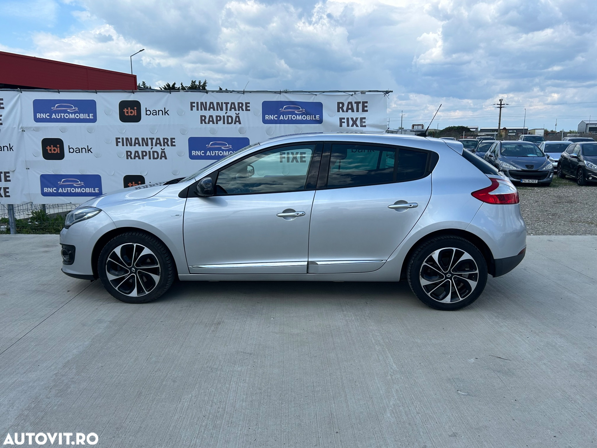 Renault Megane ENERGY dCi 110 Start & Stop Bose Edition - 11