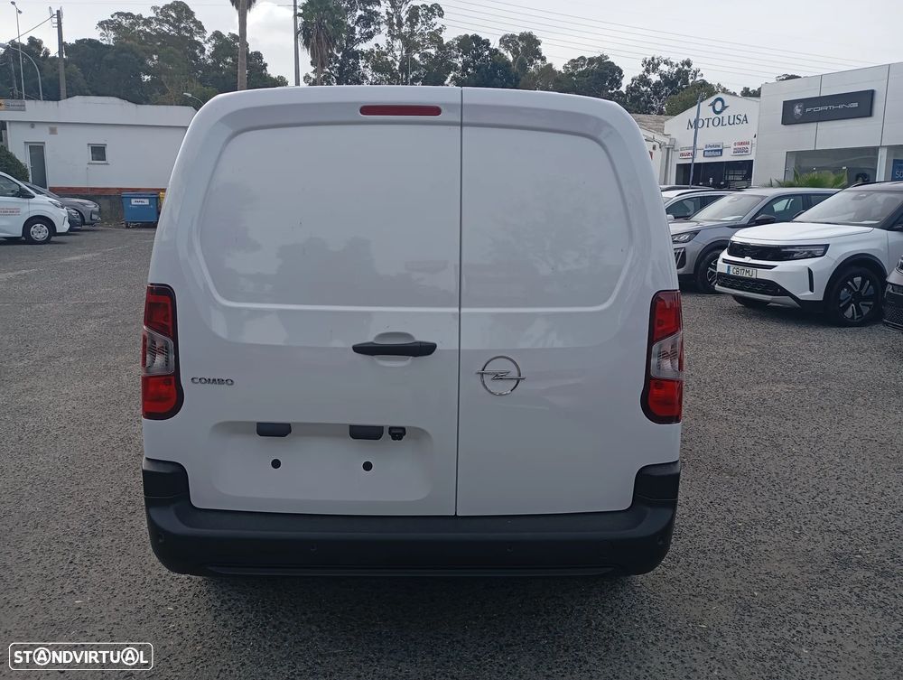 Opel Combo-e XL (50-kWh) - 5