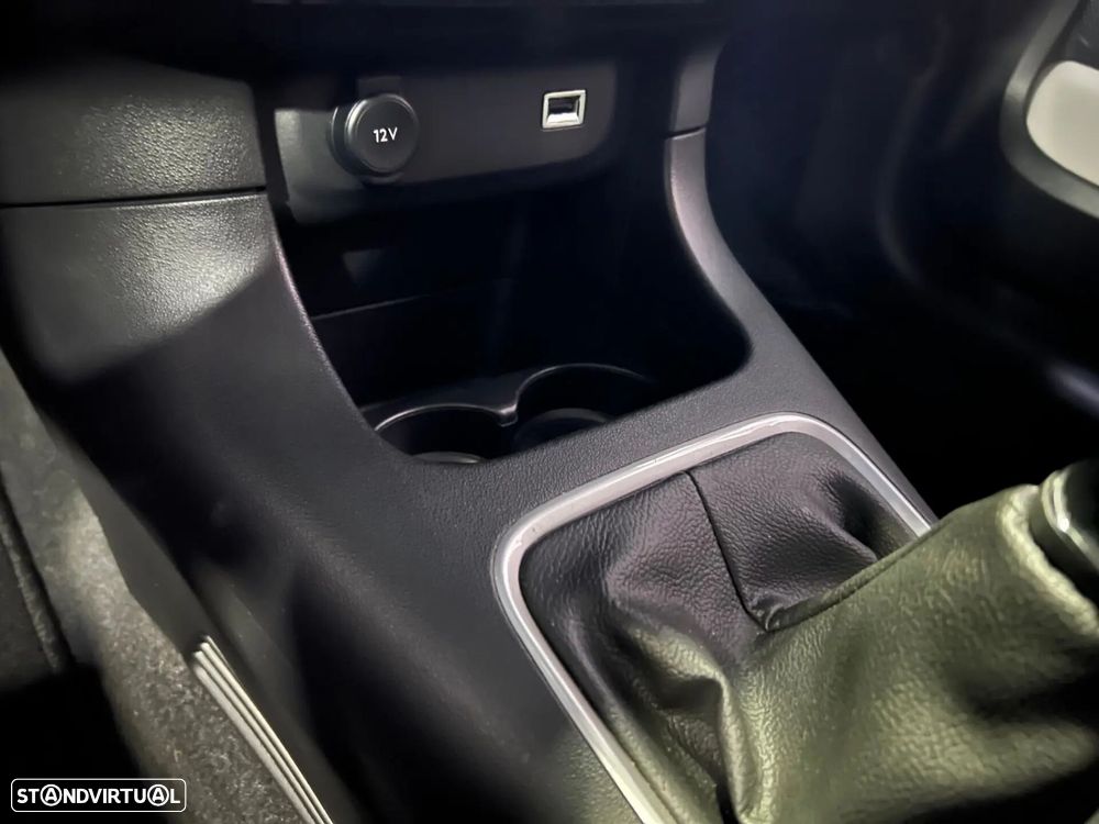 Citroën C3 1.2 PureTech Max - 26