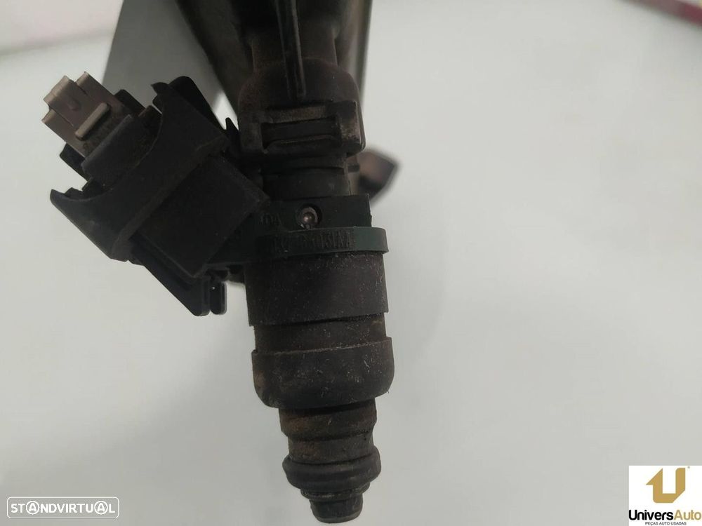 RAMPA INJETORA VOLKSWAGEN GOLF IV 1997 -06A133317A - 2