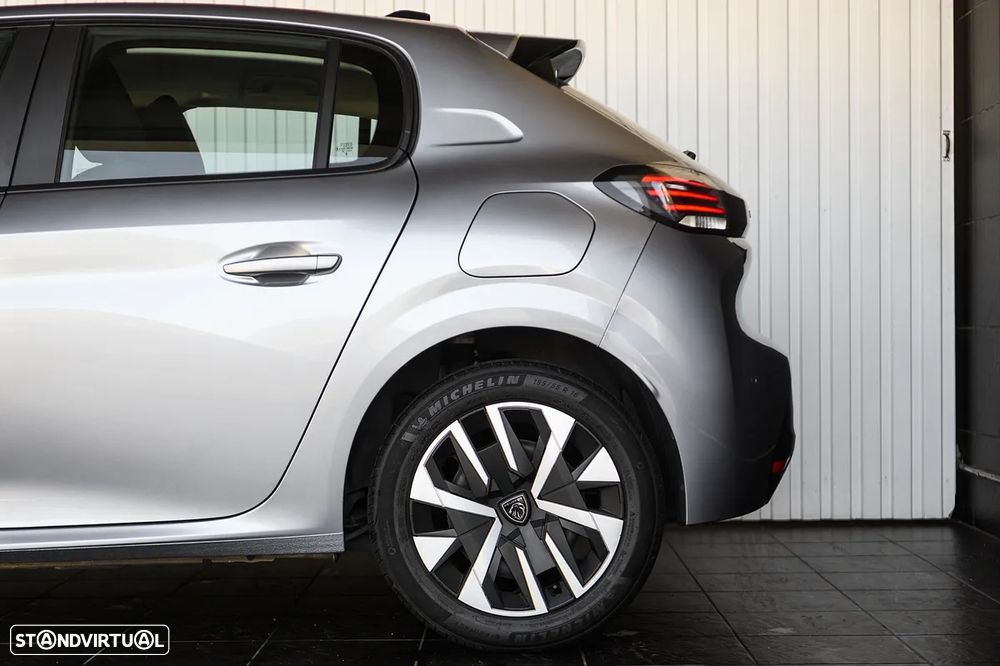 Peugeot 208 1.2 PureTech Active Pack - 15