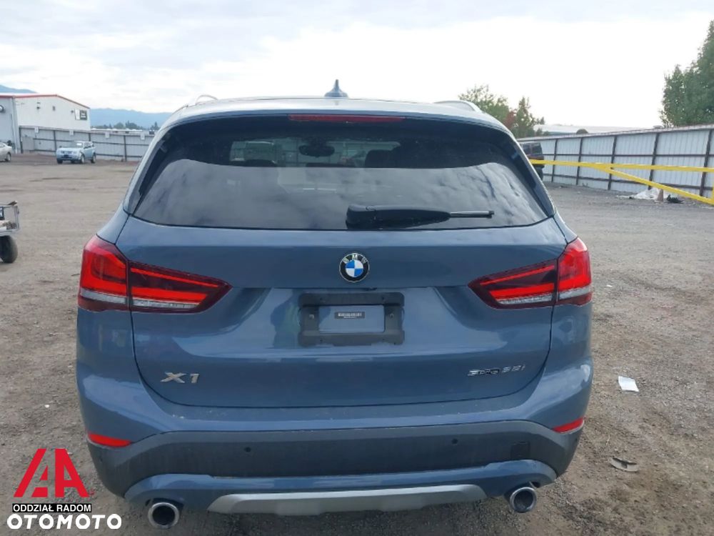 BMW X1 - 8