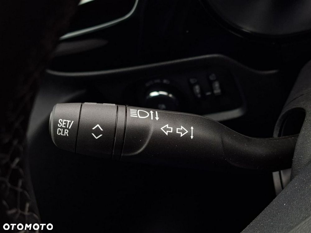 Opel Corsa - 18