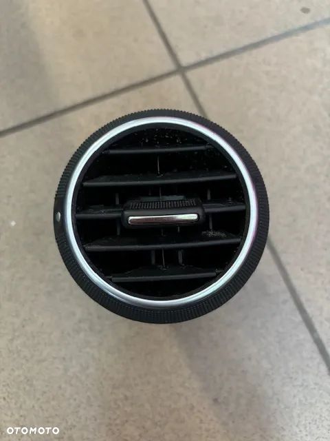 KRATKA KRATKI NAWIEWU AUDI A3 8P 8P0820901D 8P0820901A - 5