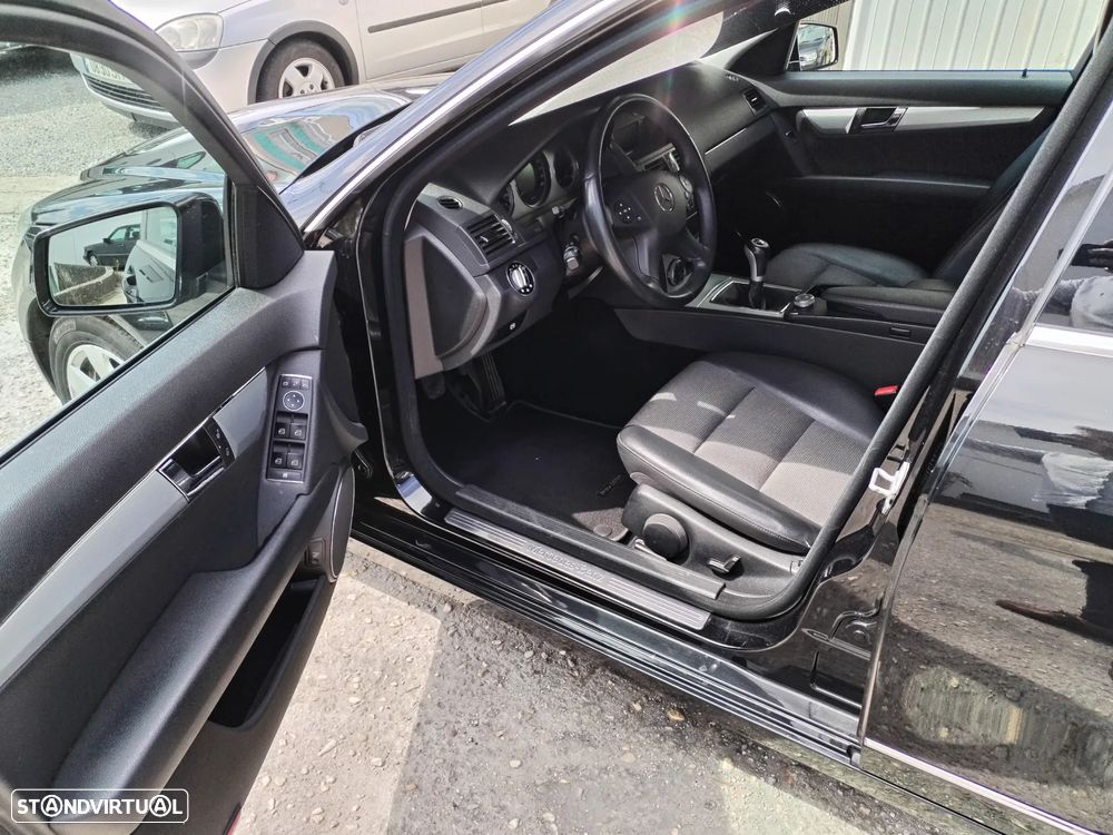 Mercedes-Benz C 250 CDi Avantgarde BlueEfficiency - 14