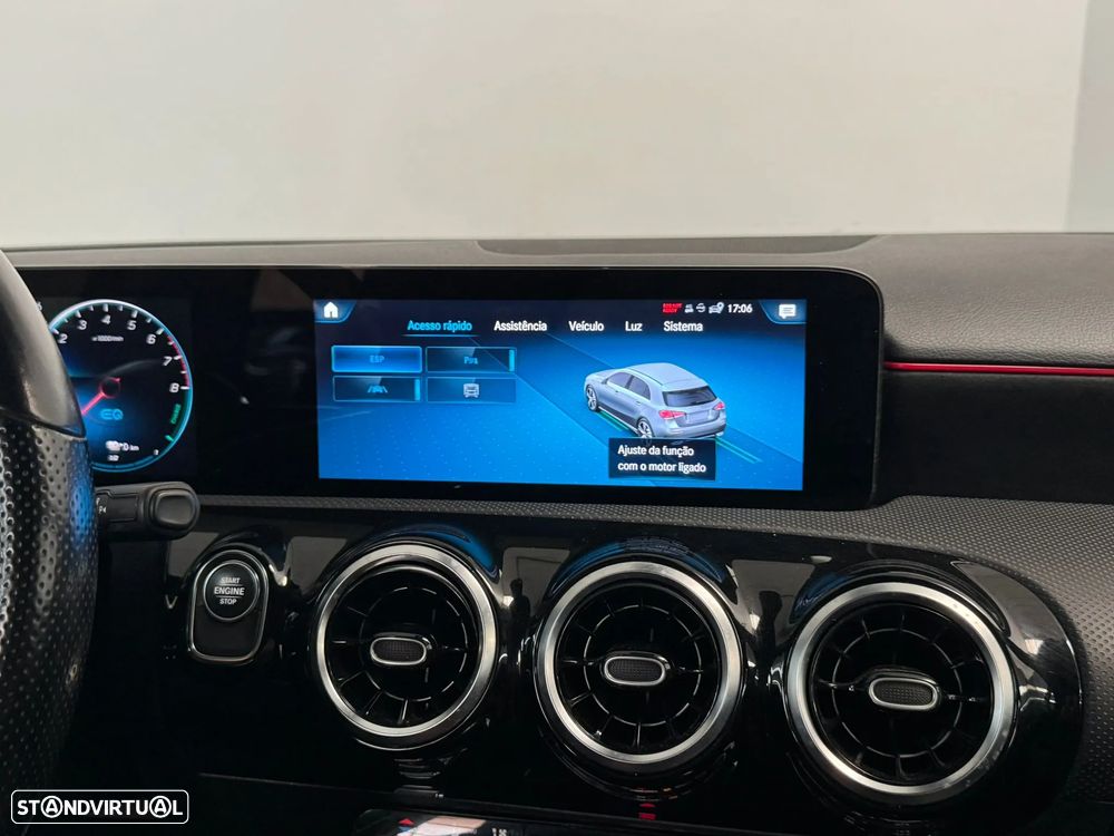 Mercedes-Benz A 250 e AMG Line - 32