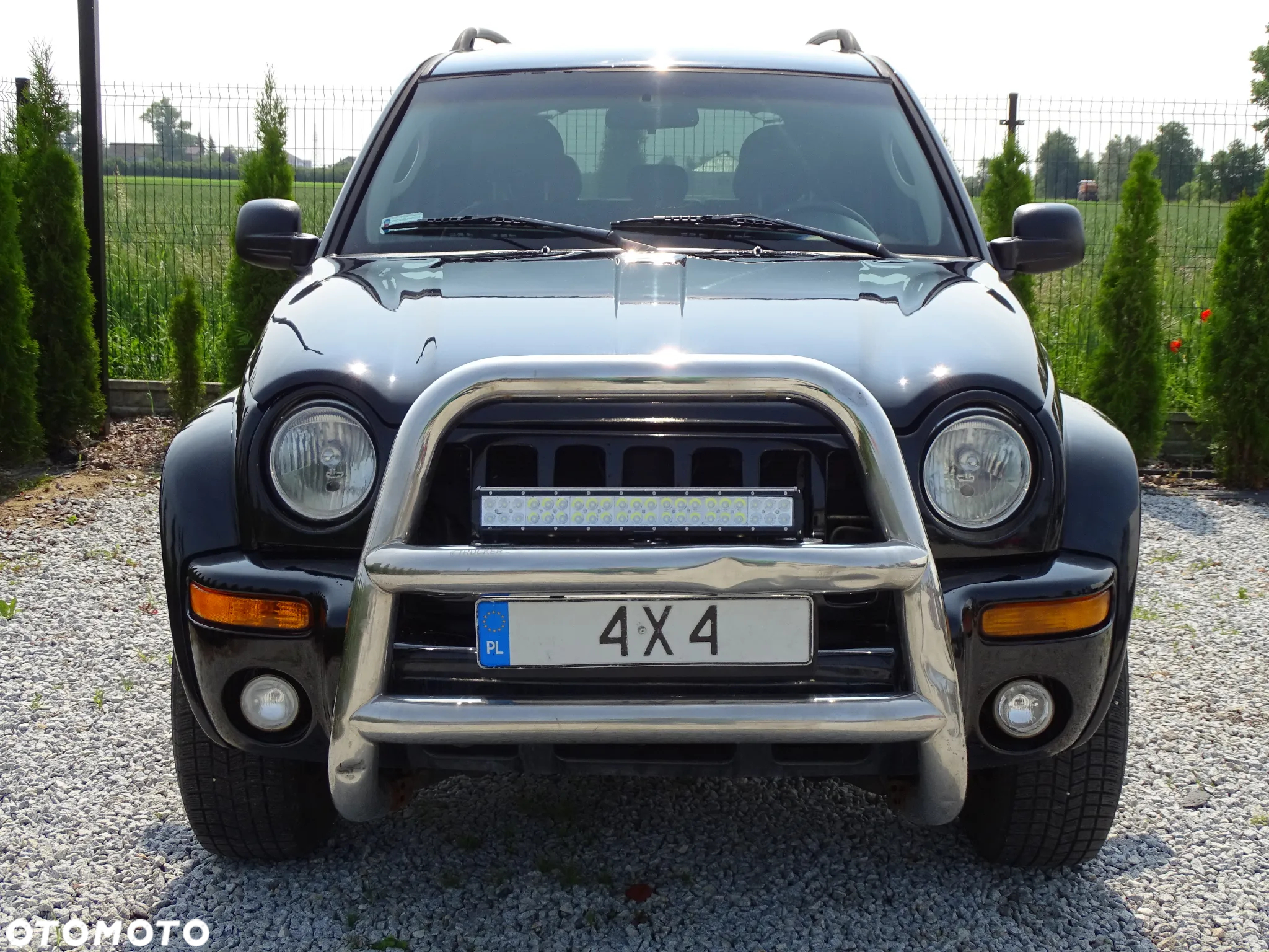 Jeep Liberty 3.7 4x4 - 11