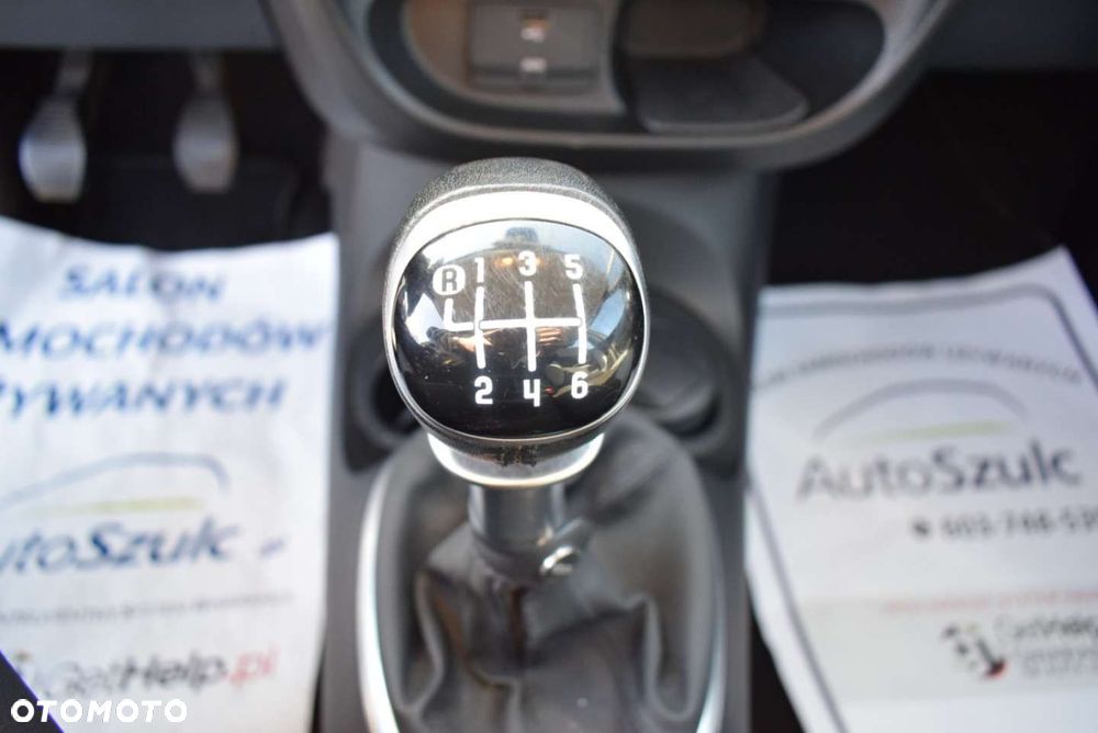 Fiat 500L - 32