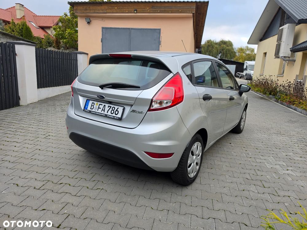 Ford Fiesta 2016 photo 5
