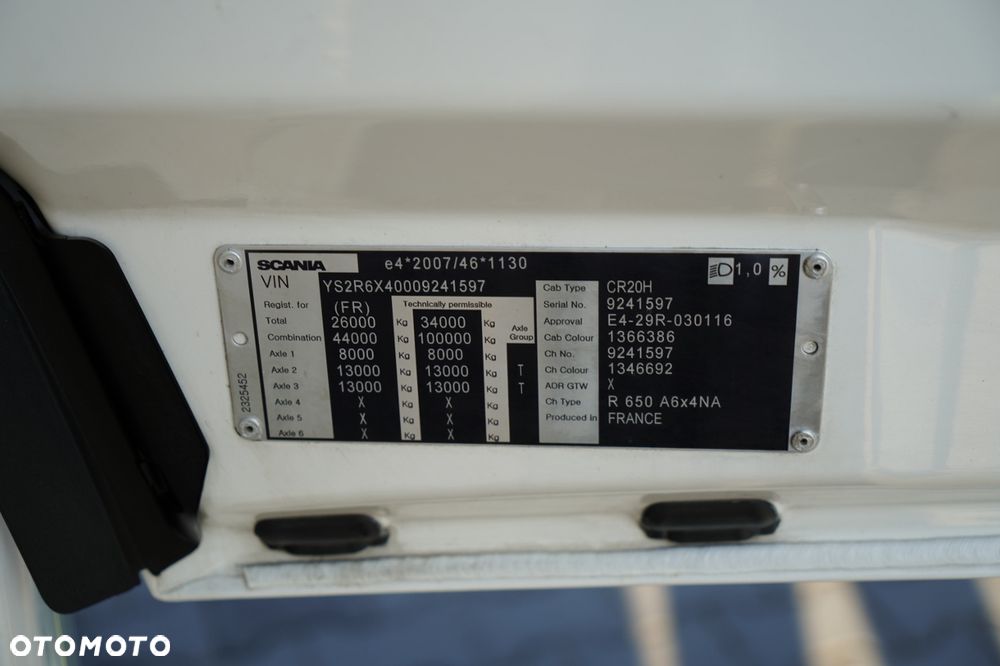 Scania R 650 / V8 / 6x4 / HYDRAULIKA /  DMC: 100.000 KG / I-PARK COOL / 3 OSIOWY CIĄGNIK SIODŁOWY / OPONY 100% - 37