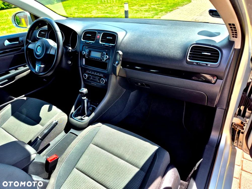 Volkswagen Golf 1.6 TDI Comfortline - 9