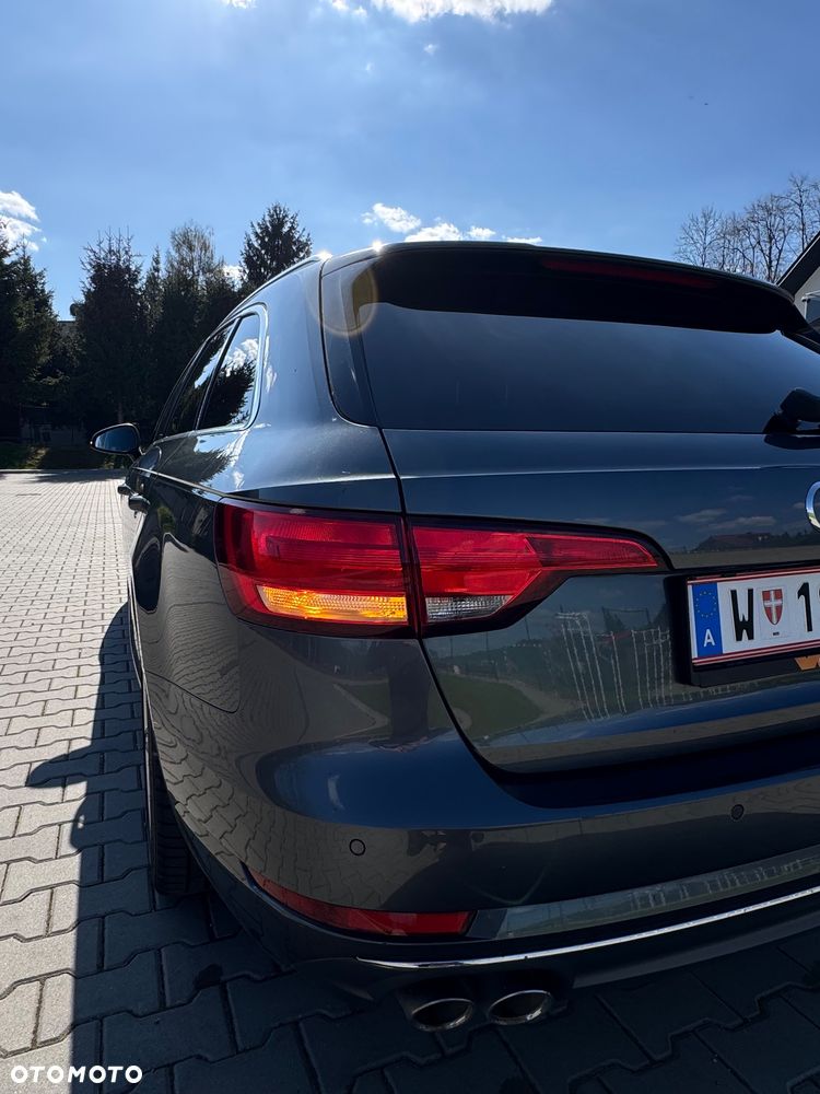 Audi A4 Avant 2.0 TDI ultra S tronic sport - 15