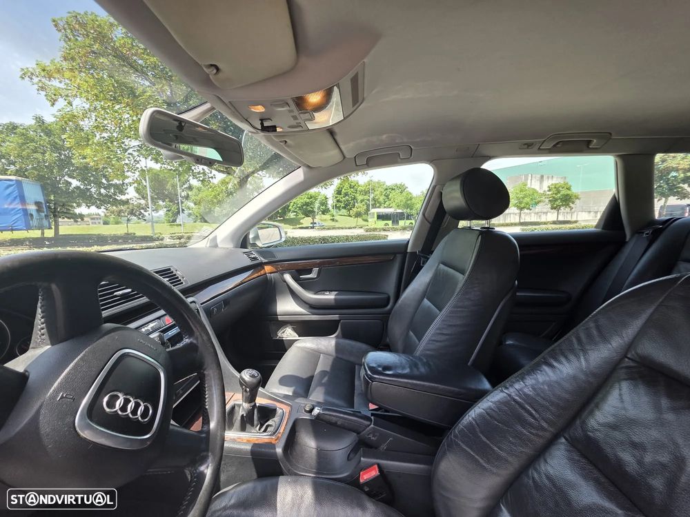 Audi A4 - 4