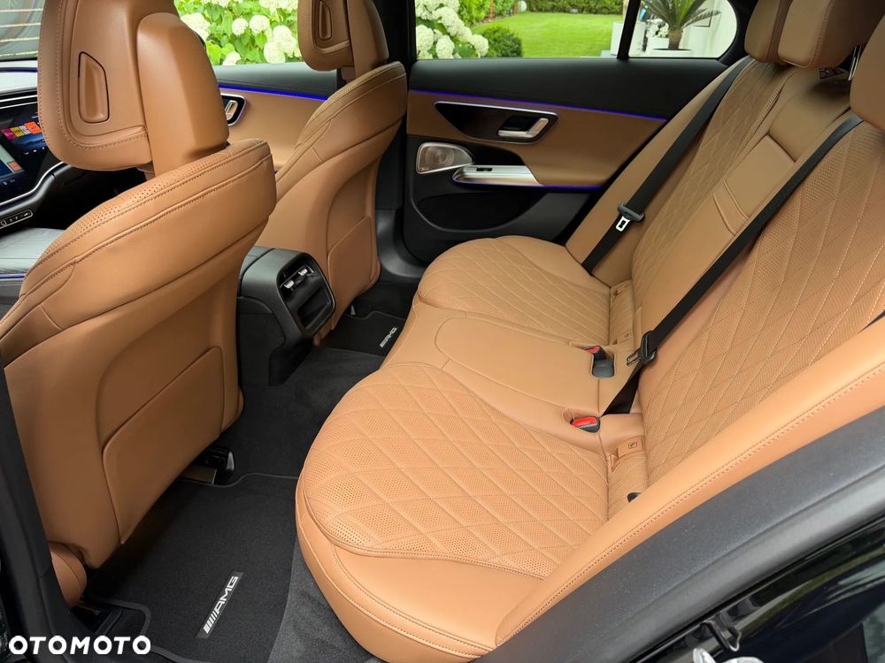 Mercedes-Benz Klasa E 220 d mHEV 4-Matic AMG 9G-Tronic - 18