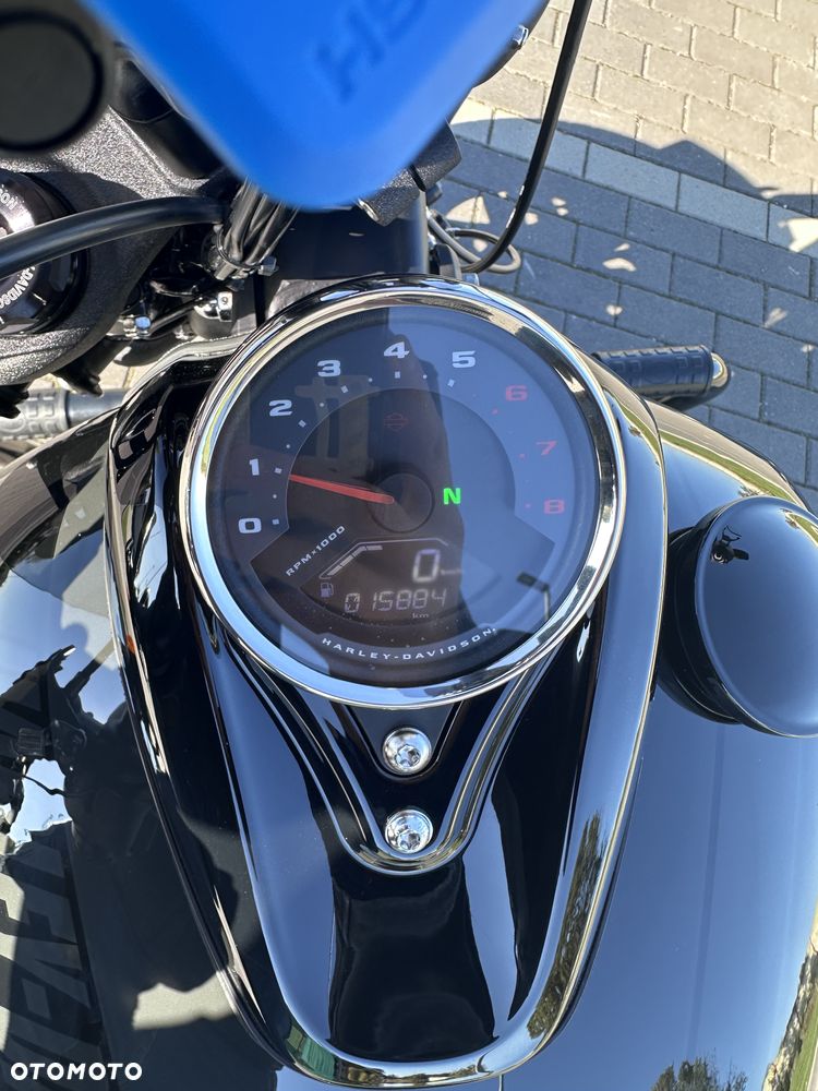 Harley-Davidson Softail Fat Bob - 12
