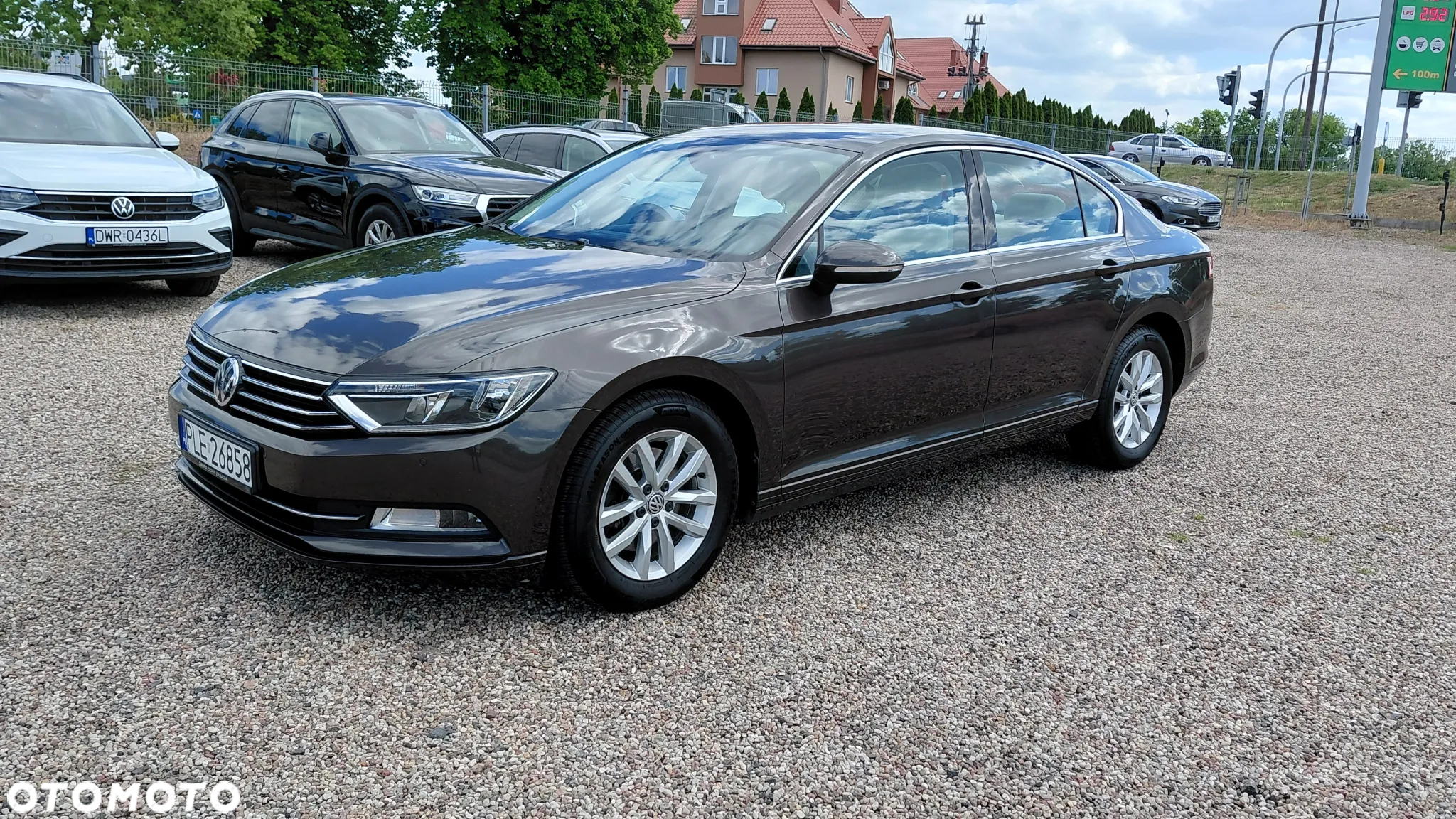 Volkswagen Passat 1.8 TSI BMT Comfortline - 10